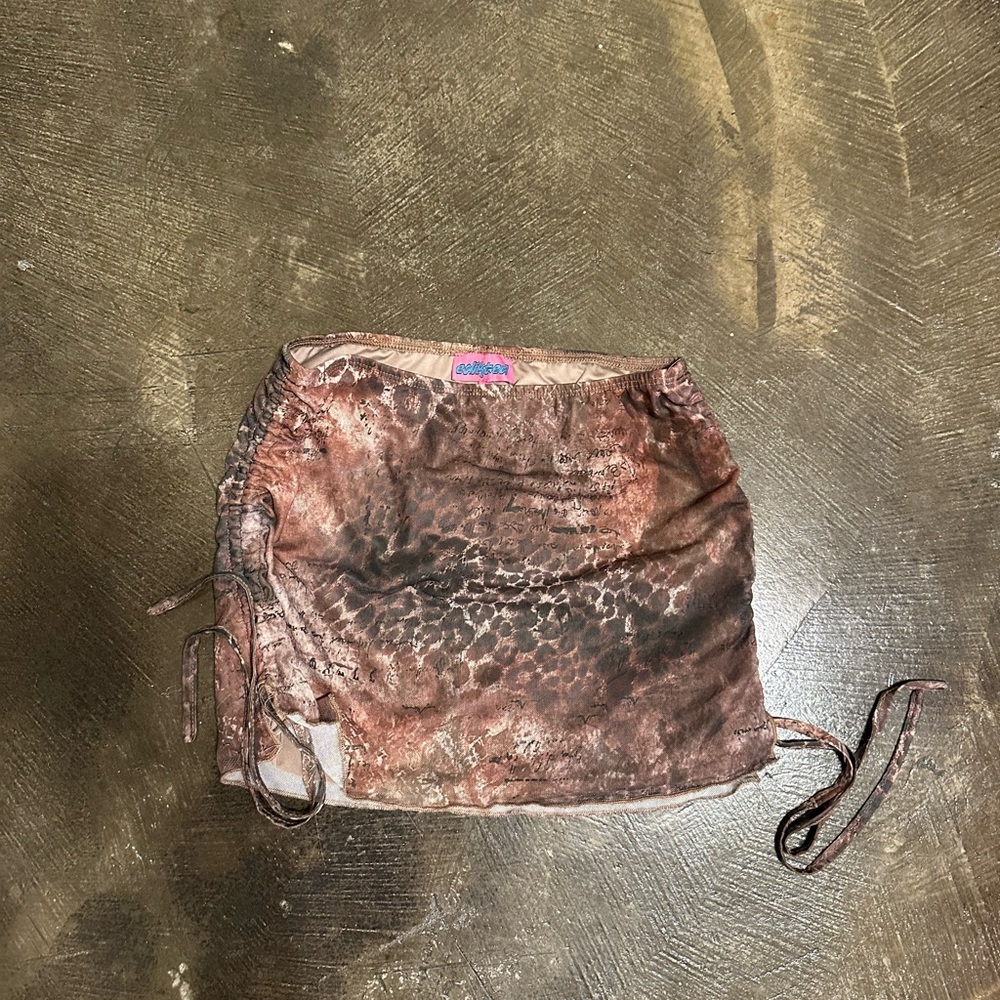 Edikted Two-Piece Set - Picture 5 of 8